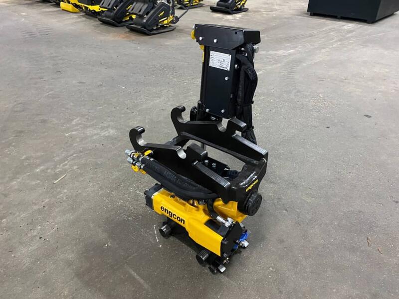 2025 Engcon EC204 Tiltrotator CW05-CW05 SS0 (afneembaar) ADV332 | Aanbouwdelen | Draaikantelstuk