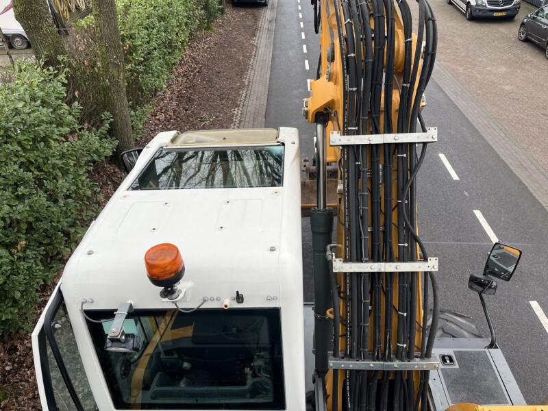 2015 Liebherr A914-Li VK7832 | Graafmachine | Mobiele graafmachine