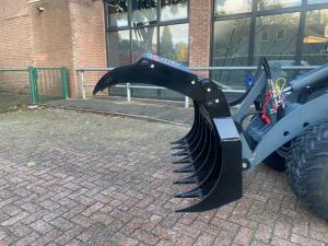 2026 Giant Houtklem horizontaal 150cm