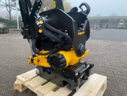 1 Engcon EC209 Tiltrotator KX080-4 - QS45 - SS9 VK8727 | Aanbouwdelen | Draaikantelstuk