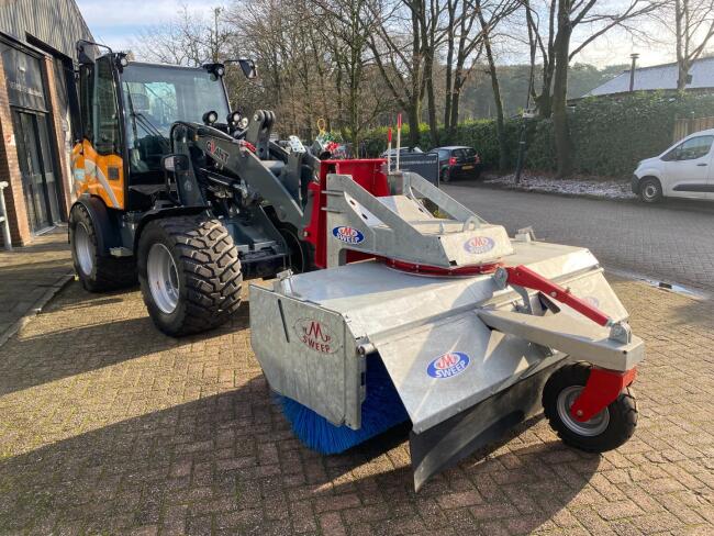 2025 M-Sweep HSTV 800P G 230cm Veegmachine ADV1040 | Aanbouwdelen | Veegmachine / Borstel