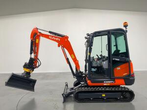 2026 Kubota KX027-4 Hi Spec + Engcon EC204-CW05