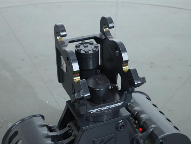 2026 V-M 100D CW05 Sorteergrijper (1,0-2,0t) ADV1066 | Aanbouwdelen | Sloop/Sorteerknijper