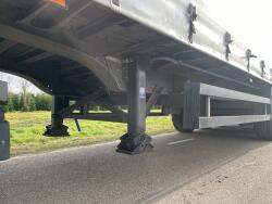 2018 Schmitz Cargobull 3CB 3ST Schuifzeil Oplegger - Liftas - Laadklep - Schuifdak - Alcoa LT587 | Transport | Opleggers