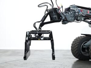 1 Giant Pakkenklem / Stenenklem TB600 incl jib en rotator