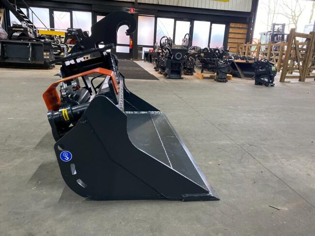 2025 Cangini Benne SQN50 Kantelbak 1300 CW05 (3,5-4,0T) (261ltr) ADV1101 | Aanbouwdelen | Kantelbak