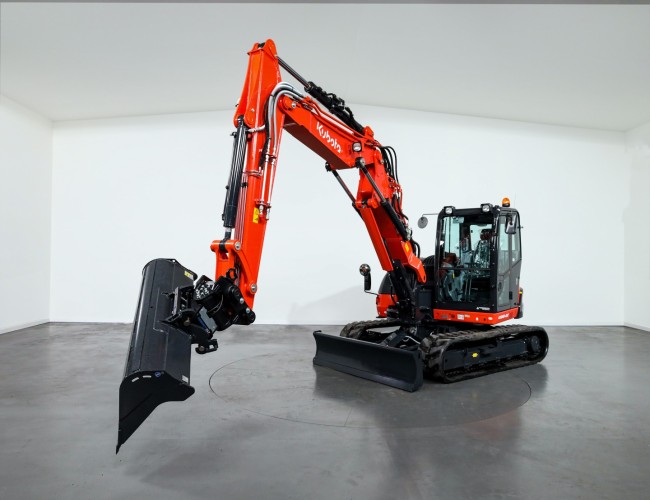 1 Compacttilt CT10 - HS4  Kantelstuk Kubota CW10 (6,0 - 10t) ADV1129 | Aanbouwdelen | Kantelstuk