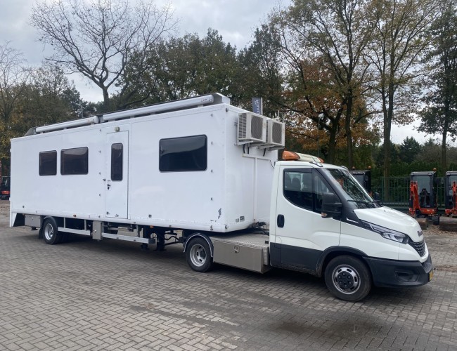 2001 Doornwaard DT7000 Gesloten BE Oplegger Commando Airco + Generator (ex-politie) VT511 | Transport | Opleggers