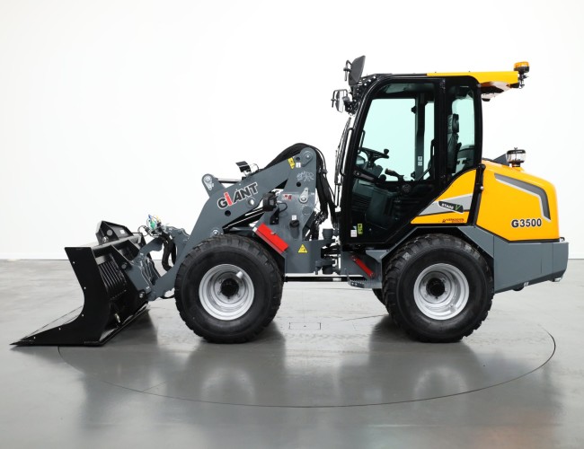 2024 Giant G3500 (Cabine) VV1392 | Wiellader | Mini Shovel