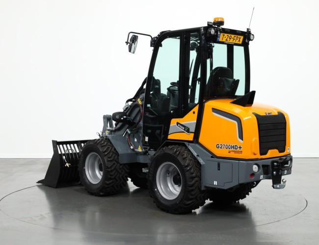 2023 Giant G2700 HD+ (Cabine) VV1423 | Wiellader | Mini Shovel