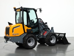 2023 Giant G2700 HD+ (Cabine) VV1423 | Wiellader | Mini Shovel