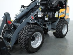 2023 Giant G2300 X-tra HD VV1424 | Wiellader | Mini Shovel