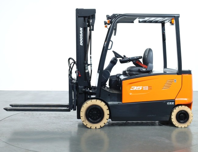 2020 Doosan B35X-7 Electric Side-shift + Forkpositioner VK9705 | Verreiker / Heftruck | Vorkheftrucks