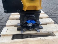 2024 Engcon EC204 Tiltrotator KX027-4 - CW05 SS9 VK9728 | Aanbouwdelen | Draaikantelstuk