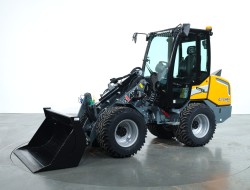 2024 Giant G2700 X-tra HD+ (Cabine) VK9733 | Wiellader | Mini Shovel