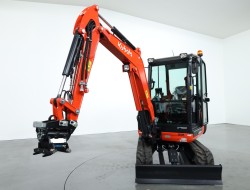 1 Compacttilt CT3 - Kantelstuk Kubota - CW05 (2,0 - 3,0t) ADV1153 | Aanbouwdelen | Kantelstuk