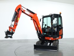 1 Compacttilt CT3 - Kantelstuk Kubota - CW05 (2,0 - 3,0t) ADV1153 | Aanbouwdelen | Kantelstuk