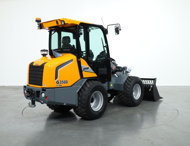 2025 Giant G3500 X-tra (Cabine) VK9892 | Wiellader | Mini Shovel