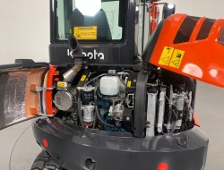 1 Kubota KX042-4 alpha ADV1159 | Graafmachine | Minigraver