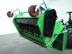 1 Giant Klepelmaaier 120cm met opvangbak (30-40 l/min) VV1450 | Aanbouwdelen | Klepelmaaier