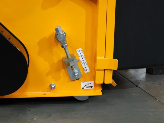 1 Giant Klepelmaaier 160cm met hydr opvangbak (50-60ltr) VV1467 | Aanbouwdelen | Klepelmaaier