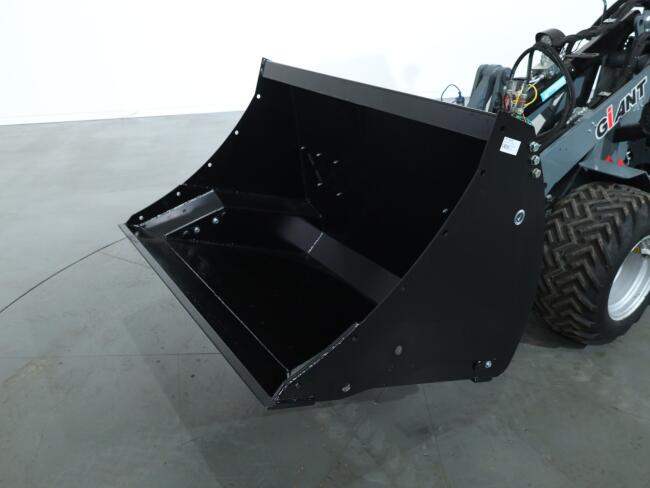 1 Tobroco Giant Hoogkipbak 130cm GA300 680ltr DV1298 | Aanbouwdelen | Shovel / Loader bakken