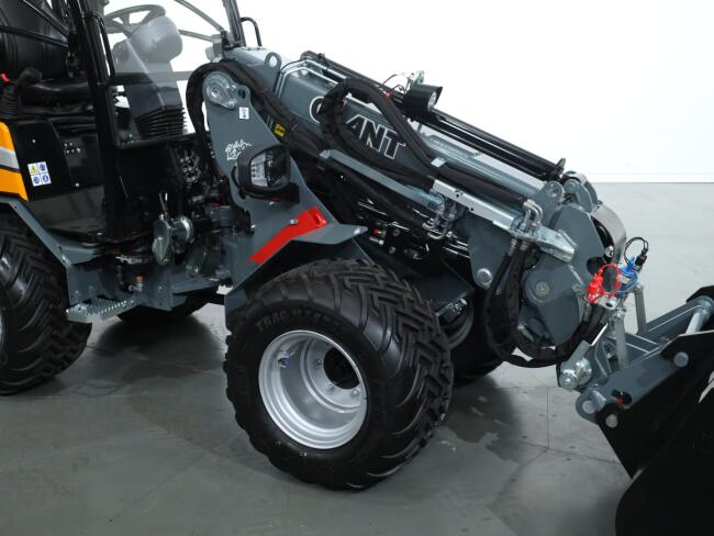 2026 Giant G2700E TELE VK10163 | Wiellader | Mini Shovel