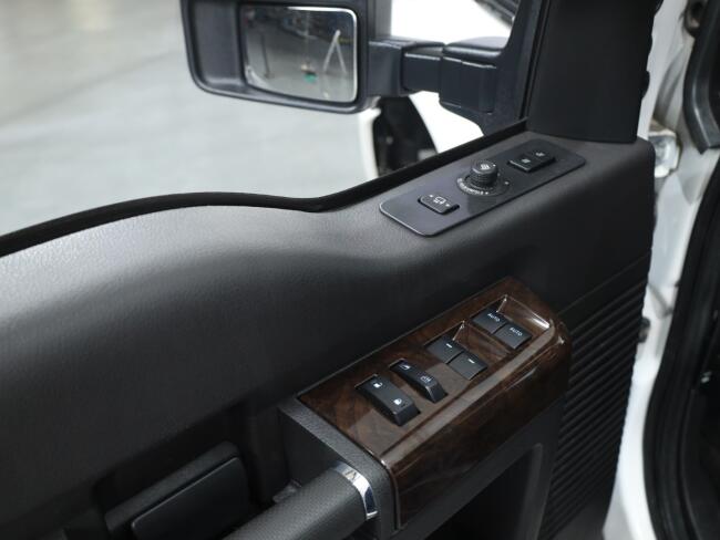 2015 Ford F250 Super Duty Platinum V8 6.2L Lariat Benzine VT809 | Transport | Auto's
