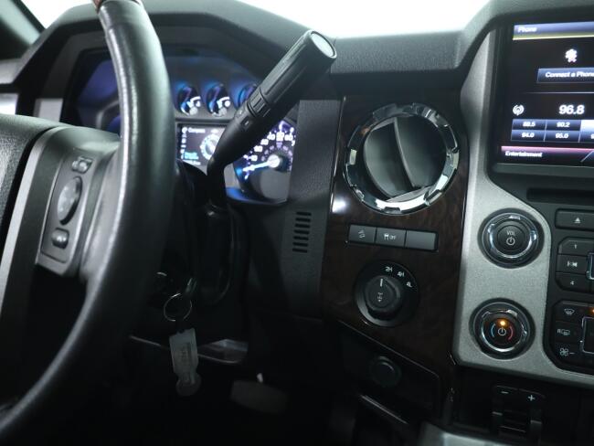 2015 Ford F250 Super Duty Platinum V8 6.2L Lariat Benzine VT809 | Transport | Auto's