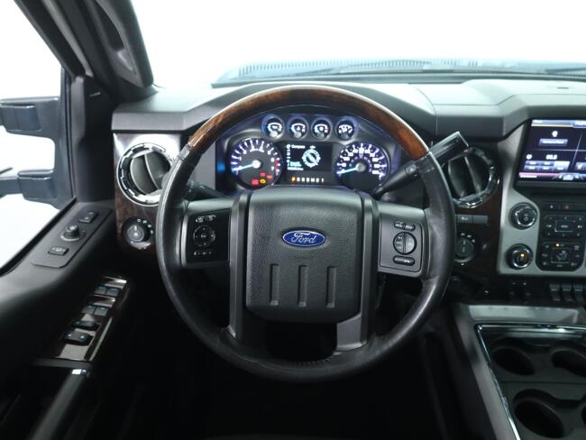 2015 Ford F250 Super Duty Platinum V8 6.2L Lariat Benzine VT809 | Transport | Auto's