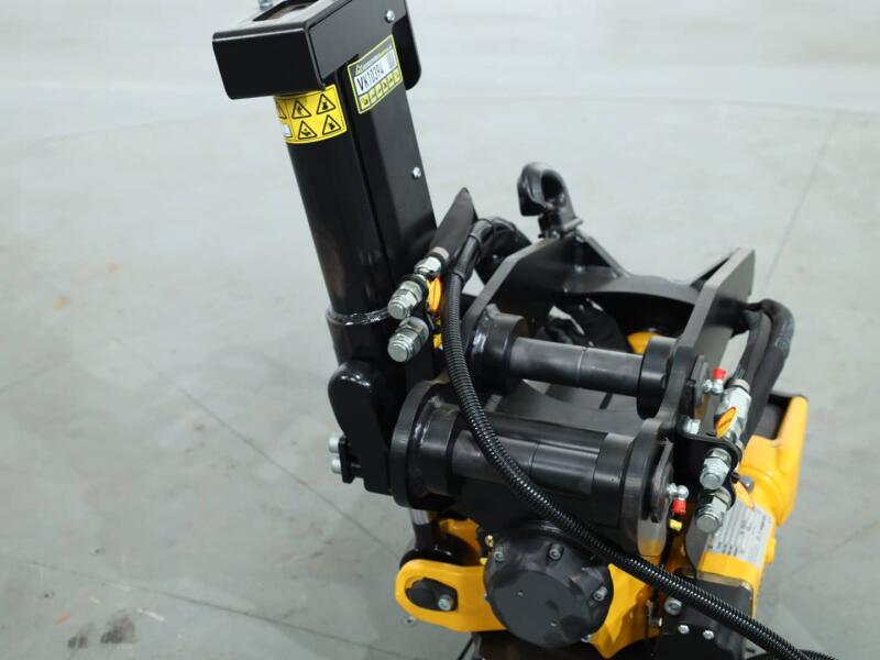 2025 Engcon EC204 Tiltrotator KX027-4 - CW05 SS9 VK10394 | Aanbouwdelen | Draaikantelstuk