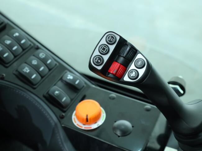 2026 Giant G2700 X-tra HD+ (Cabine) VK10497 | Wiellader | Mini Shovel