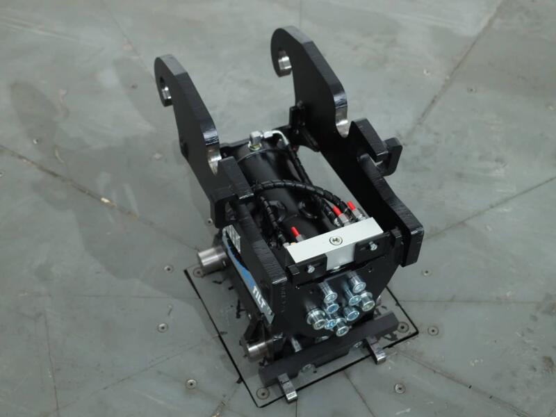 2026 Compacttilt CT3-HS4 CW05 - CW05 Afneembaar Kantelstuk VK10857 | Aanbouwdelen | Kantelstuk