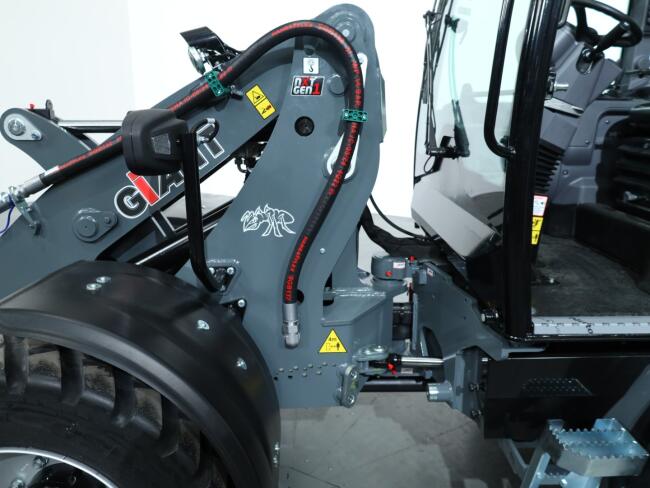 2025 Giant G5000 VV1519 | Wiellader | Mini Shovel