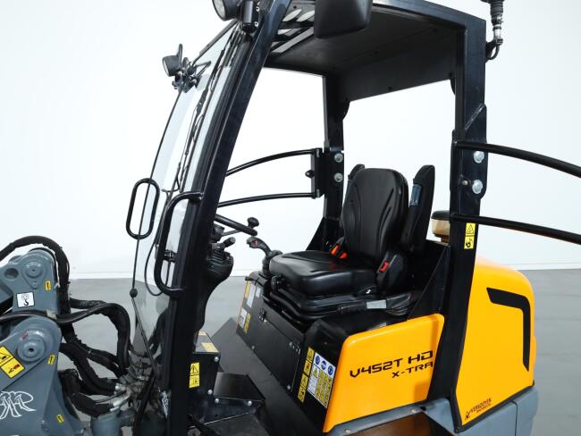 2017 Giant V452T X-tra HD VK10880 | Wiellader | Mini Shovel