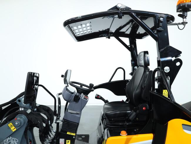 2026 Giant G2700 X-tra HD+ VV1521 | Wiellader | Mini Shovel