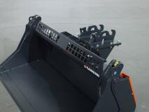 2026 Cangini Benne M4-152 4-in-1 Bak 152cm CW05 VK10953 | Aanbouwdelen | Graafbak