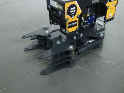 2026 Cangeo Plury W1 45 Trilblok met gripper CW05 (4-7t) VK11011 | Aanbouwdelen | Trilblok