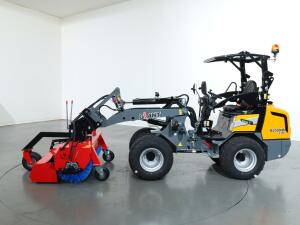 2026 M-Sweep HSTV 600SP 150 Veegmachine Giant