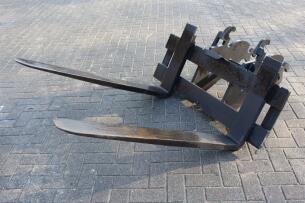 VM Pallet bord  CW10